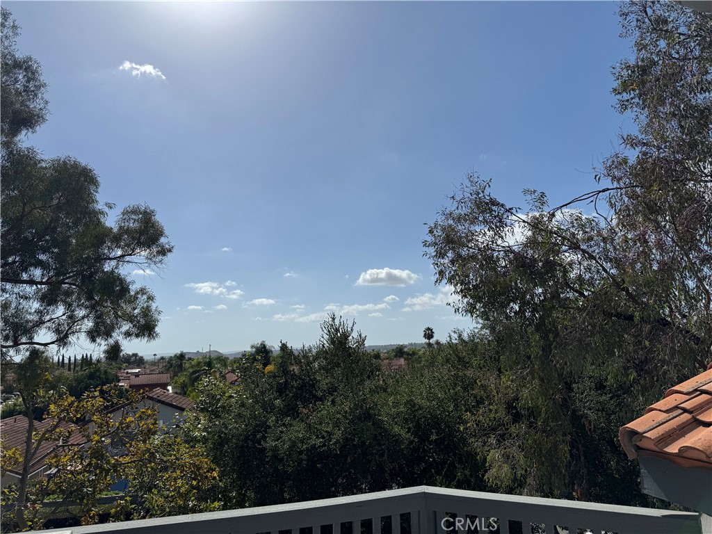 Brisa del Lago I (BD) - Residential Lease