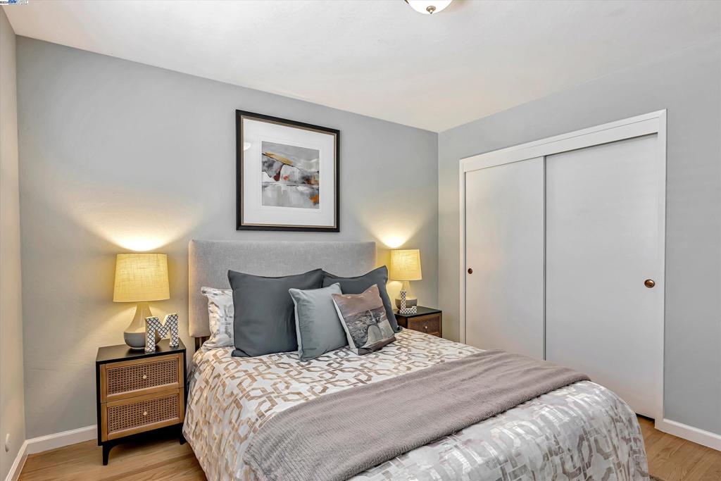 LAKE CHABOT - Residential