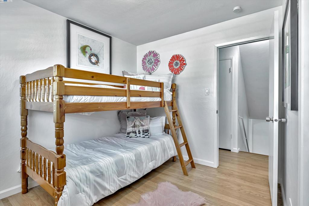 LAKE CHABOT - Residential