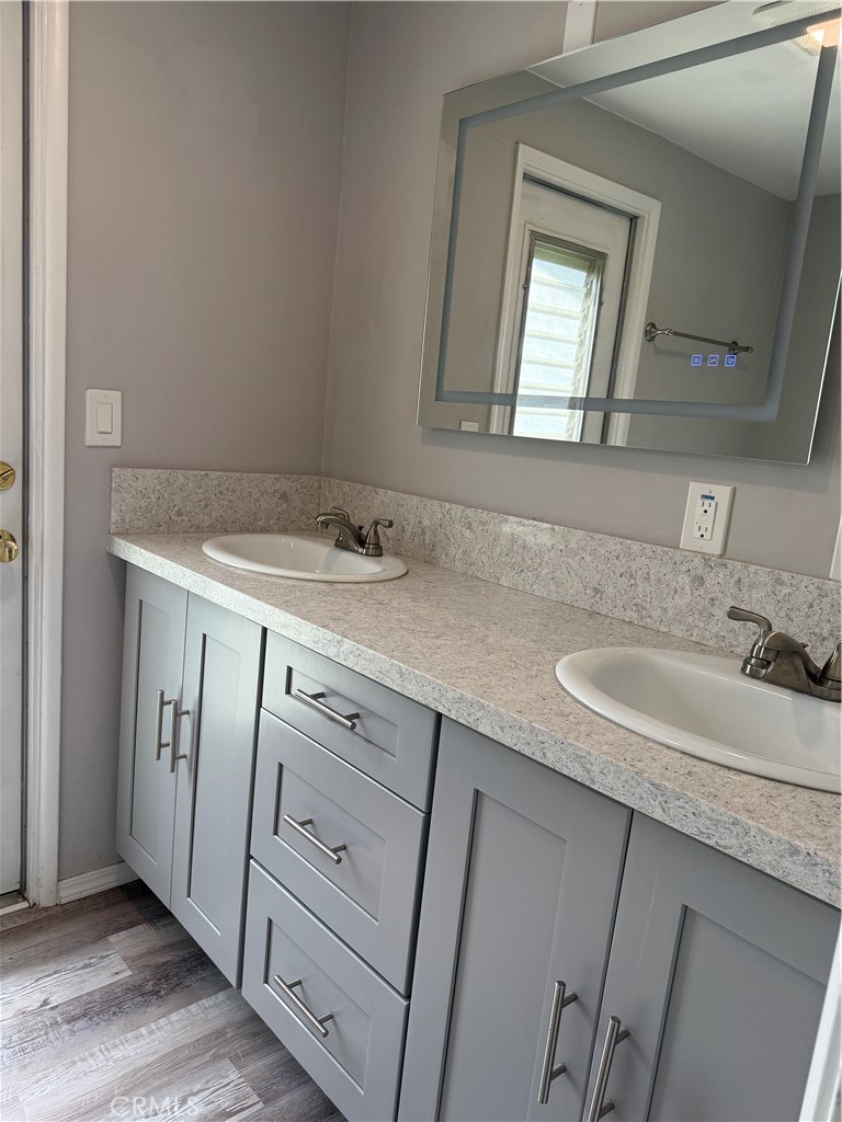 Raymond Hills - Residential Lease