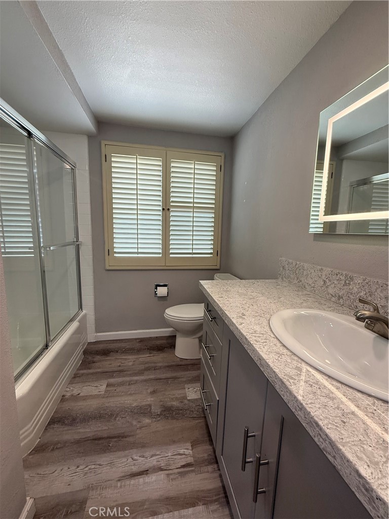 Raymond Hills - Residential Lease