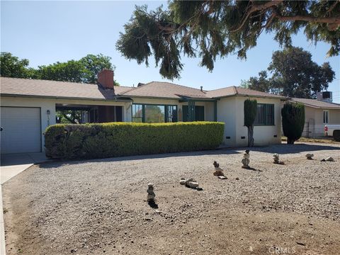 Photo of 12557 5th St, Yucaipa, CA 92399 (MLS # IG26088996)