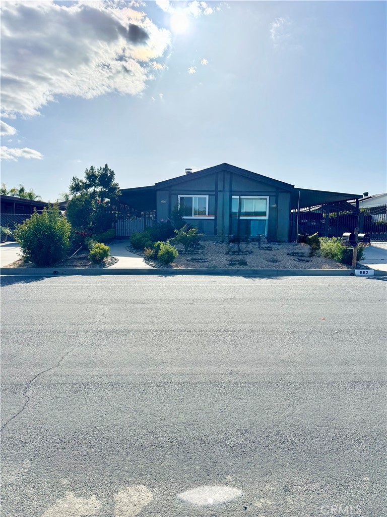 Photo 1 of 1 — 662 Roadrunner Way, Perris, CA 92570