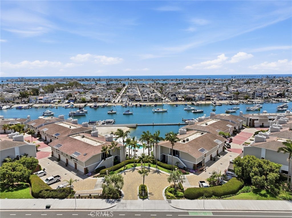 981 Bayside Cove 405