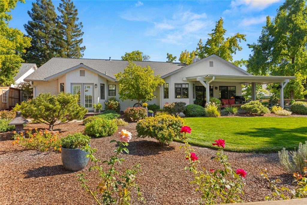 350 Idyllwild Circle
