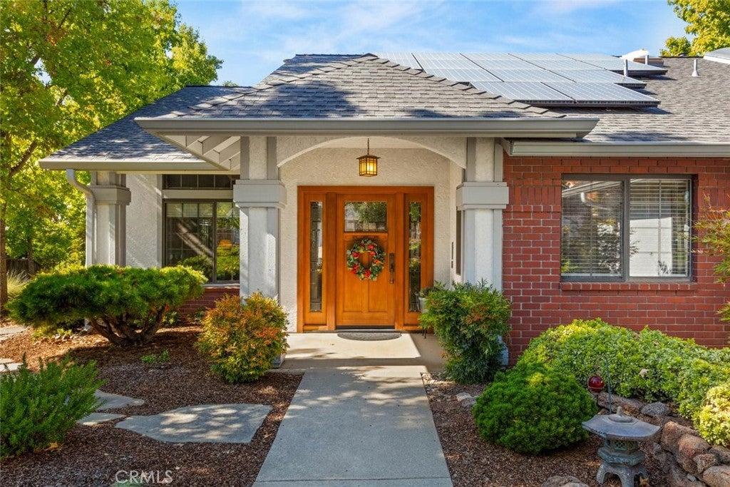 350 Idyllwild Circle