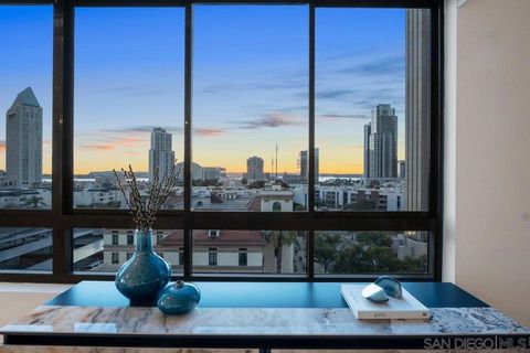 Photo of 700 Front St St #605, San Diego, CA 92101 (MLS # 260005646SD)