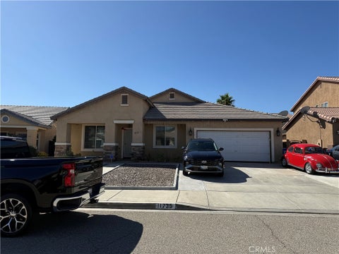 Photo of 11735 Winewood RD, Victorville, CA 92392 (MLS # SR26205562)