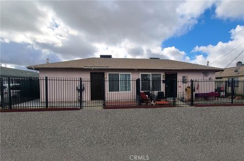 526 Greystone Lane Hemet CA 92543