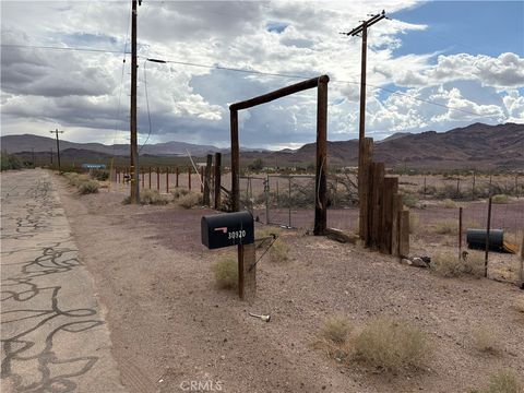 Photo of 30920 Nopal Lane, Newberry Springs, CA 92365 (MLS # OC25246641) Photo of 30920 Nopal Lane, Newberry Springs, CA 92365 (MLS # OC25246641)