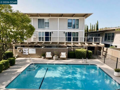 Photo of 2133 Donald Dr DR #18, Moraga, CA 94556 (MLS # 41134719)