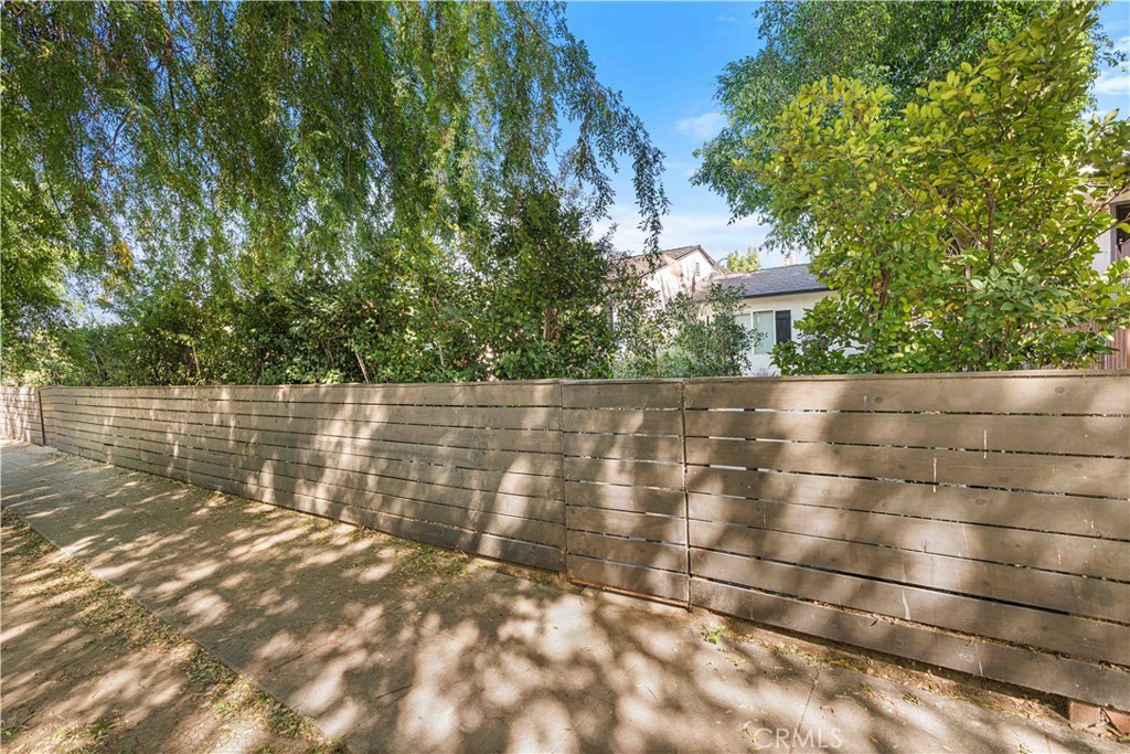 6514 Coldwater Canyon Avenue