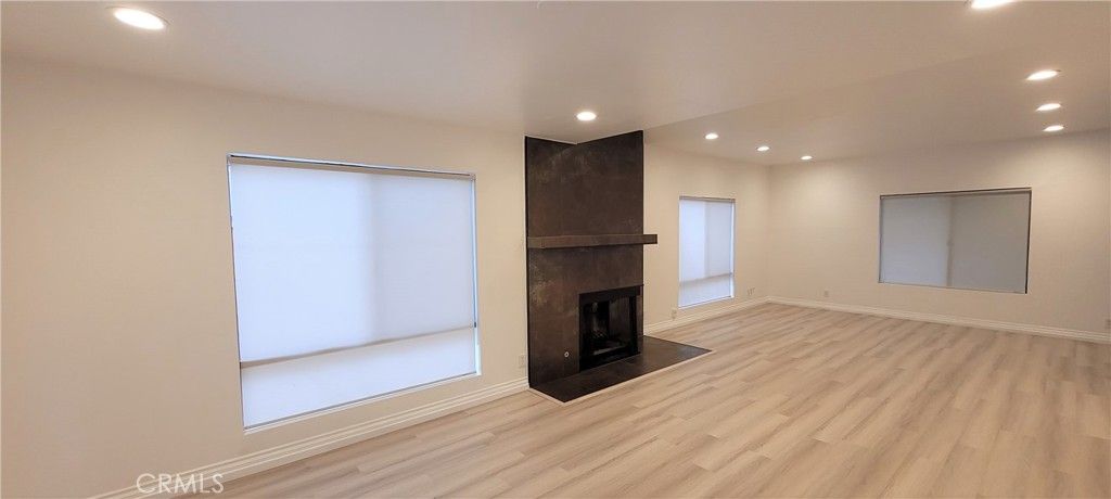 Photo of 23310 Weller Place, Woodland Hills, CA 91367 (MLS # AR26073649)