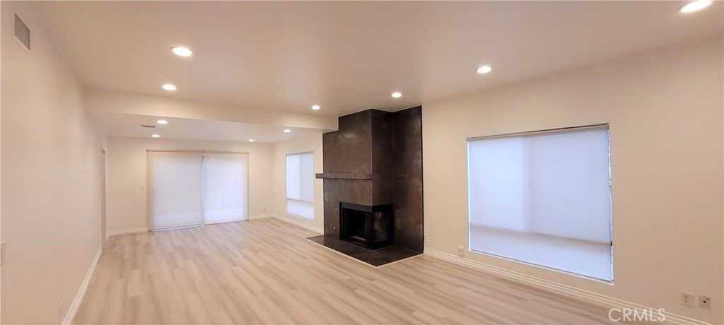 Photo of 23310 Weller Place, Woodland Hills, CA 91367 (MLS # AR26073649)