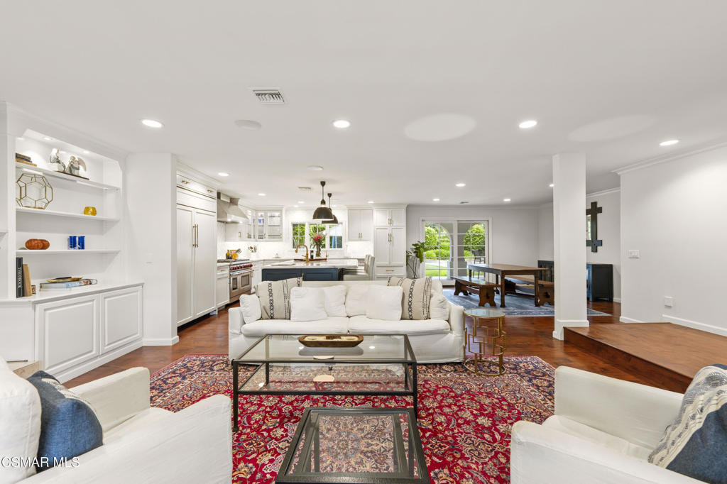 31982 Doverwood Court