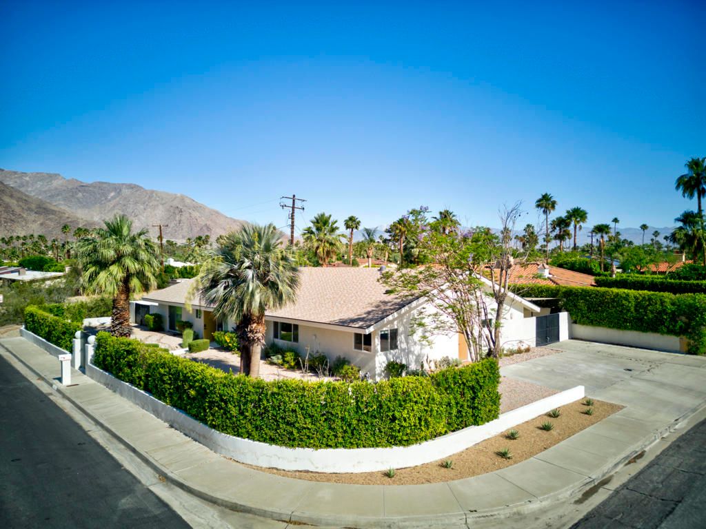 Photo of 1190 E Buena Vista Drive, Palm Springs, CA 92262 (MLS # 219130274DA)
