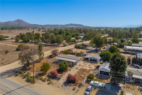 MLS: CV26214403
