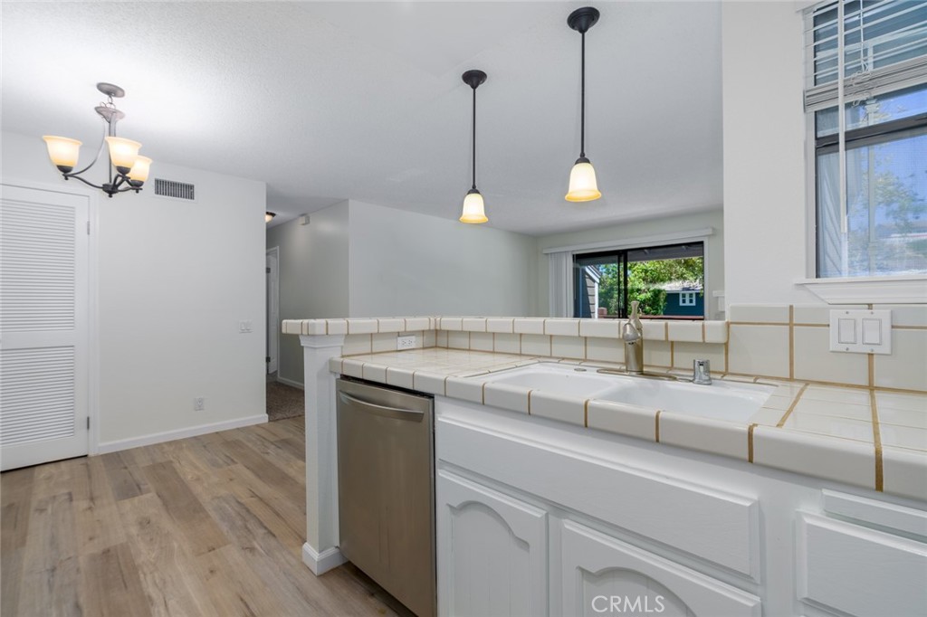 Kellogg Terrace (KELT) - Residential Lease