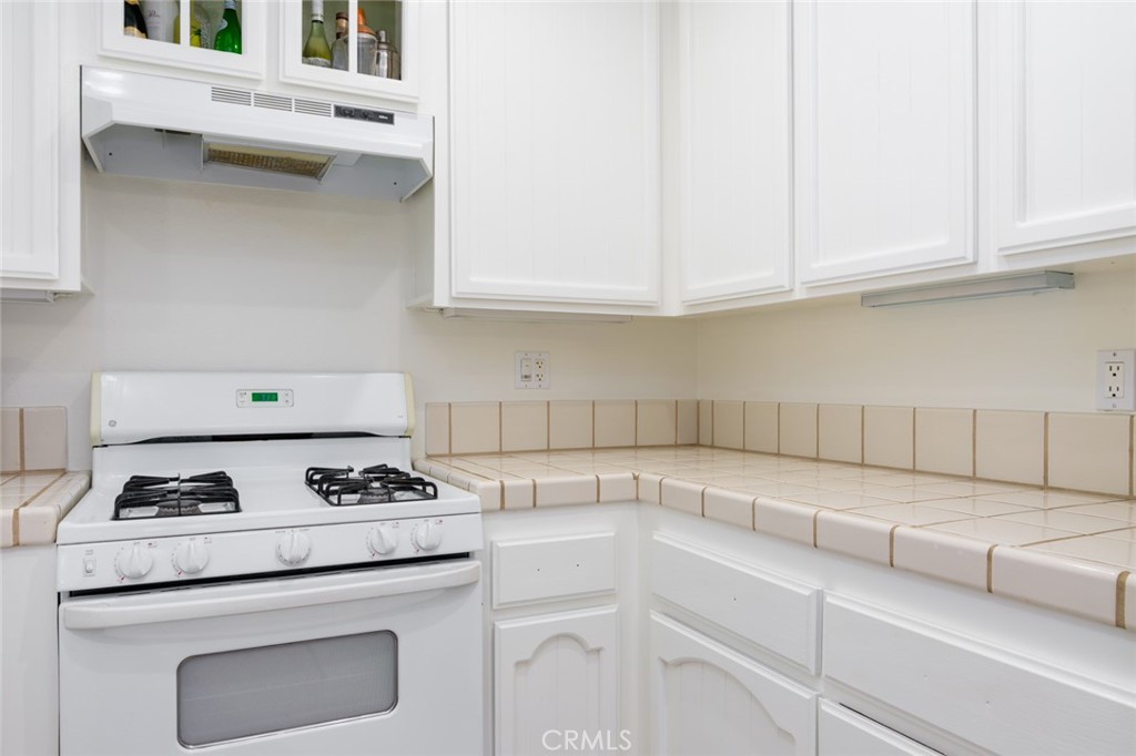 Kellogg Terrace (KELT) - Residential Lease