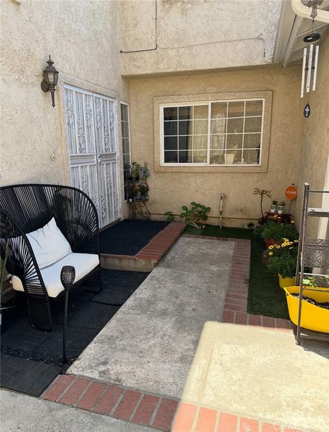 17506 Sandlake Avenue Carson CA 90746