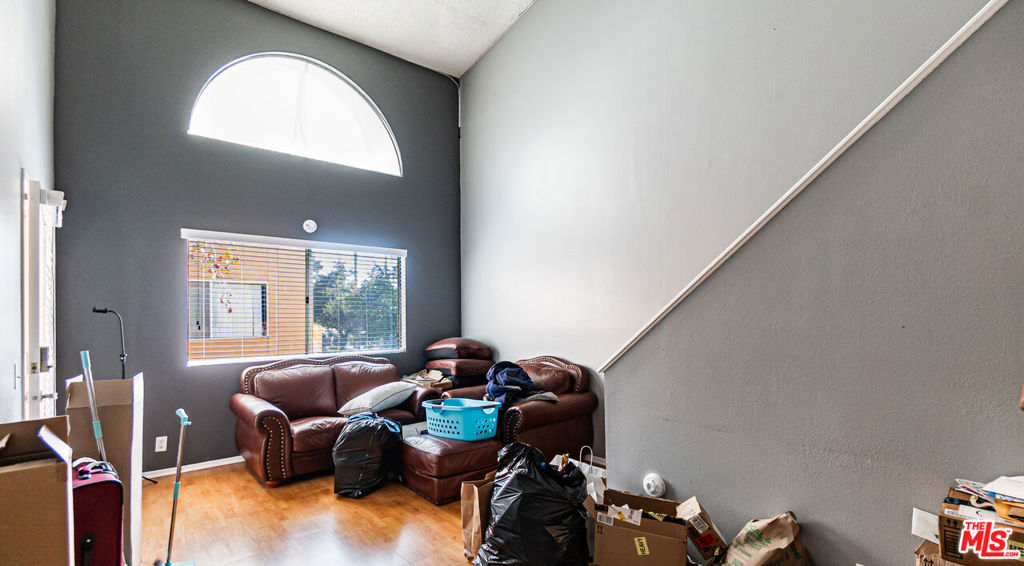 12601 Van Nuys Boulevard 218