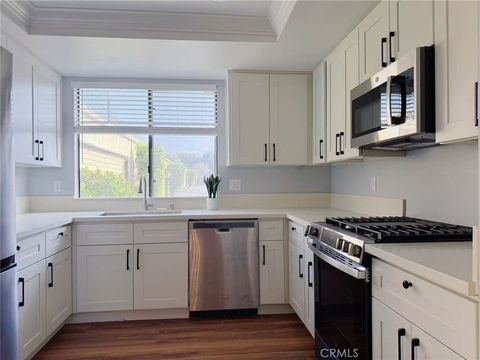 Photo of 239 LINWOOD Avenue #E, Monrovia, CA 91006 (MLS # WS25278908)