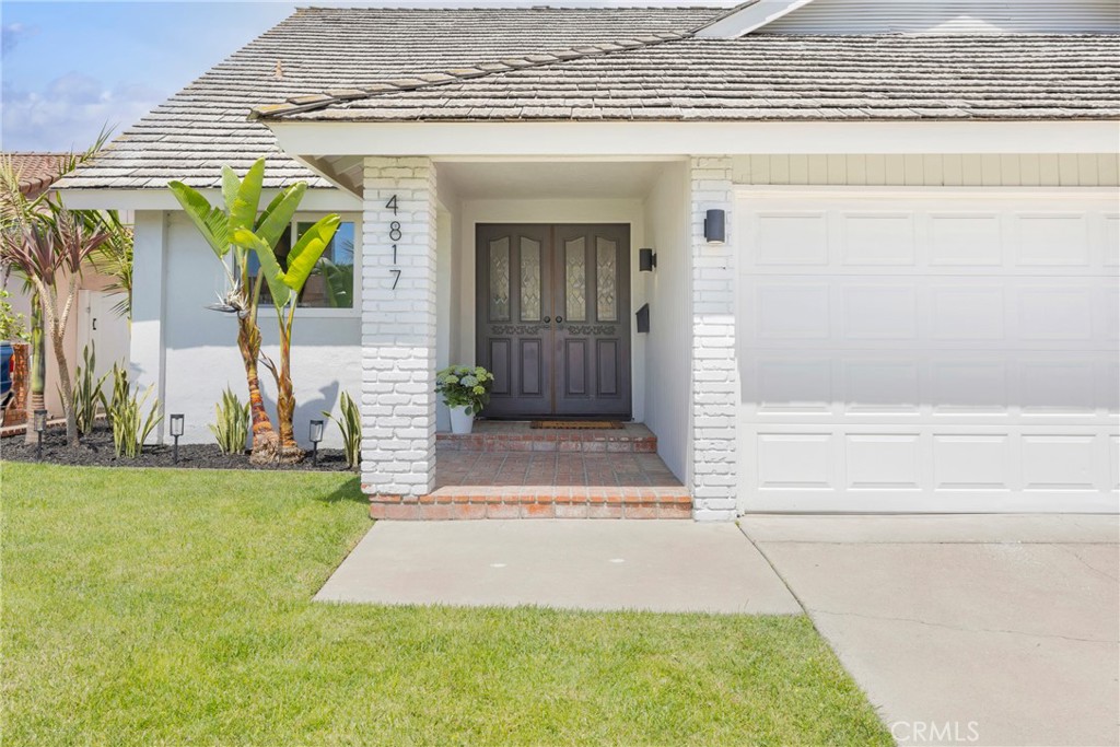 4817 Hazelnut Avenue