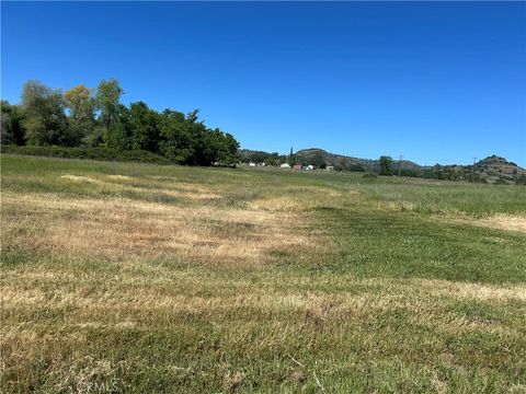 Photo of 0 Steamboat Rock, Oroville, CA 95965 (MLS # SN26063556)