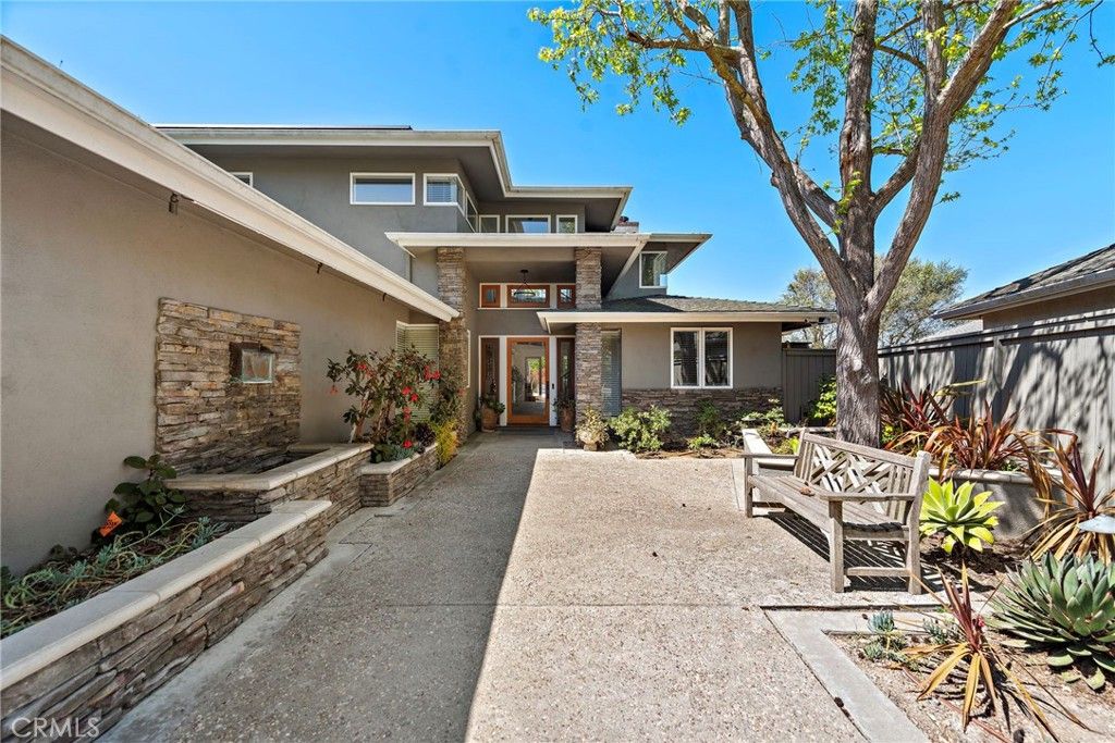 Photo of 3085 Nestall Road, Laguna Beach, CA 92651 (MLS # LG25242094)