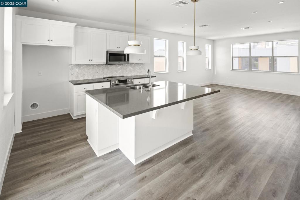 SAN PABLO PROP - Residential