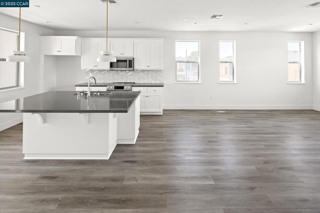 SAN PABLO PROP - Residential