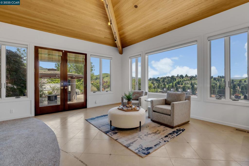 BLACKHAWK COUNTRY CLUB - Residential