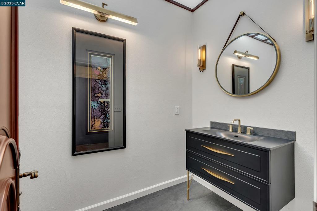 BLACKHAWK COUNTRY CLUB - Residential