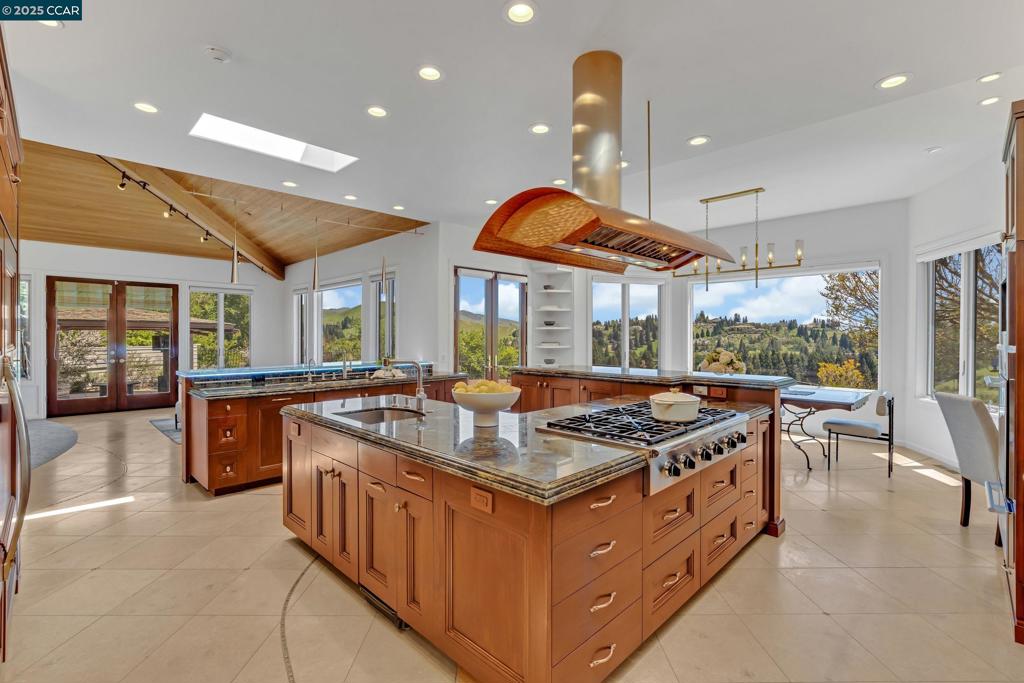 BLACKHAWK COUNTRY CLUB - Residential