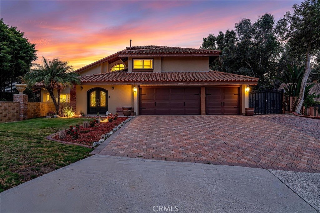 6000 Highland