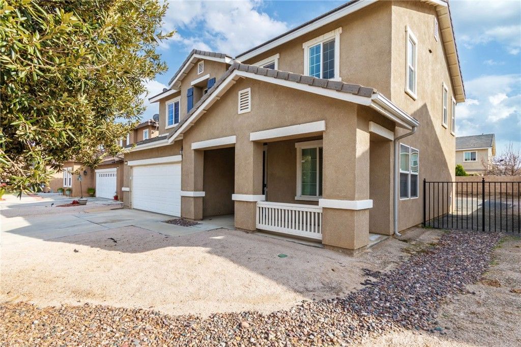 Photo of 3060 E Avenue J14, Lancaster, CA 93535 (MLS # SR26082452)