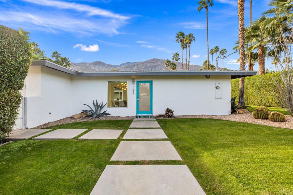 783 E Mesquite Avenue