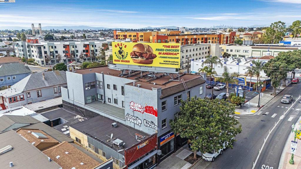 FRUITVALE - Residential Income