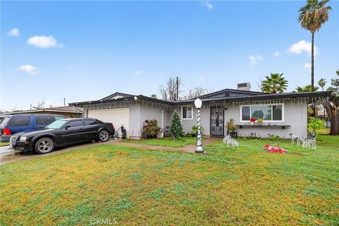 Photo of 2588 Byron St, Highland, CA 92346 (MLS # CV26000565)