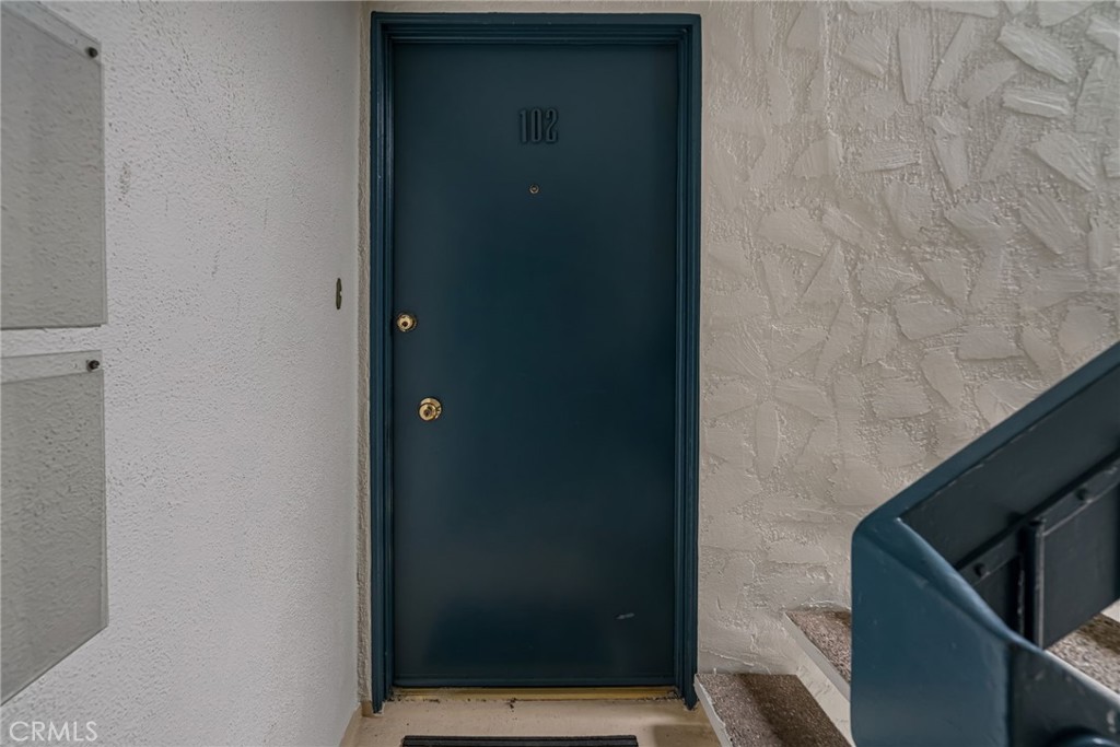 Properties 1 635 S Prospect 102