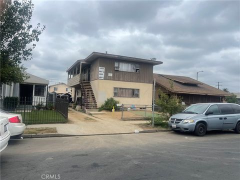 6605 Denver Los Angeles CA 90044