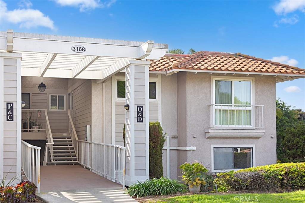 3168 Via Vista Q
