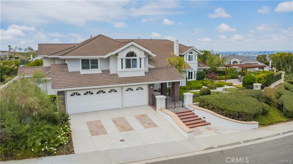 Crest - Standard Pacific (CS) - Residential