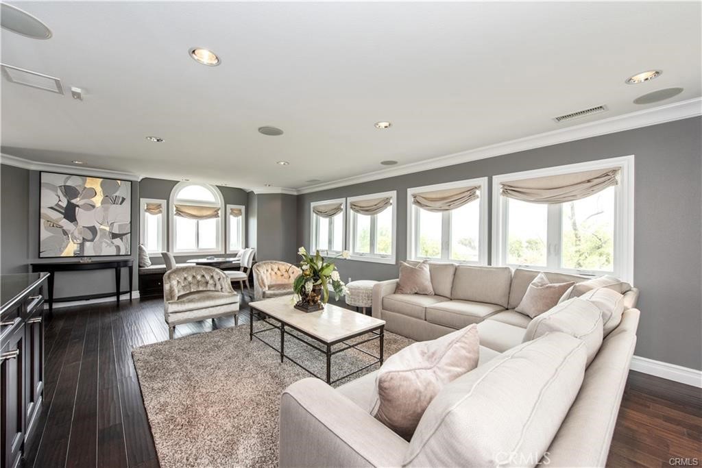 Crest - Standard Pacific (CS) - Residential