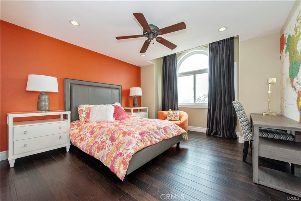 Crest - Standard Pacific (CS) - Residential