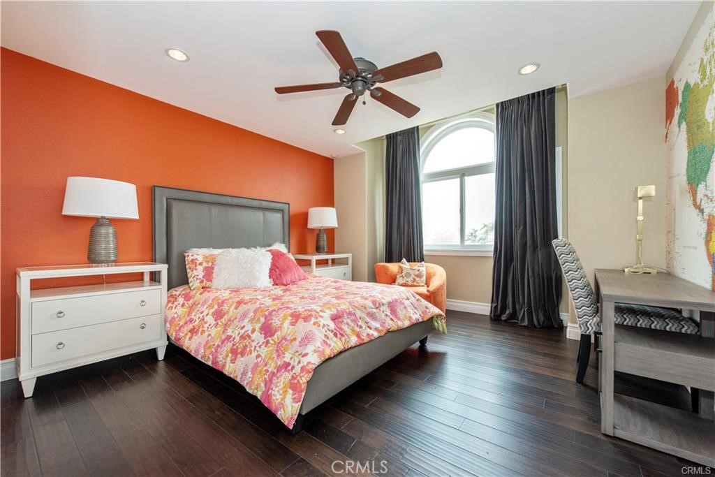 Crest - Standard Pacific (CS) - Residential