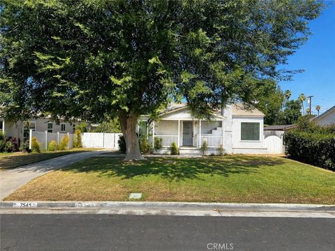 Photo of 7545 Mount Vernon St, Riverside, CA 92504 (MLS # PW26086892)