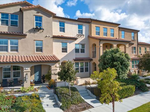 Tiny photo for 127 Klamath Street, Ventura, CA 93001 (MLS # V1-32862)