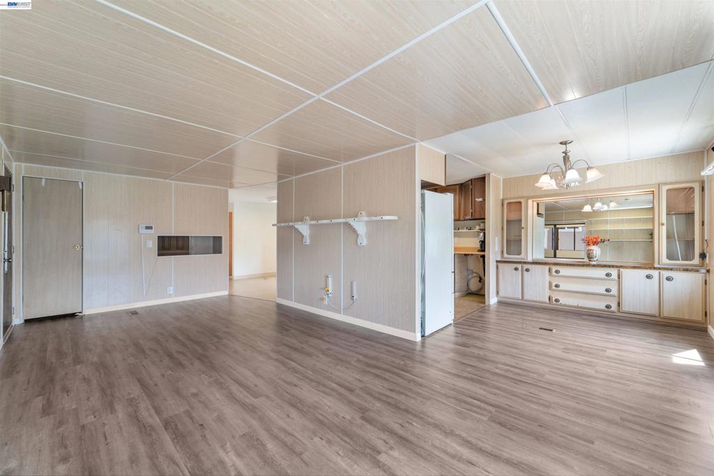 301 Maui Circle