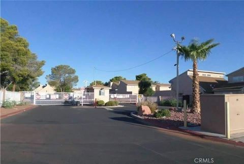 5196 Golden Lane L Las Vegas NV 89119